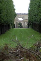 Потсдам. Вид на арки дворца Оранжери от Бельведера