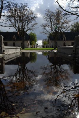 Великолепный бассейн во дворе замка Шомон - на мой вкус, лучший из современных ландшафтных объектов этого парка