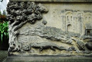 Лондон, Музей садоводства. Надгробие Трейдскантов. Крокодил