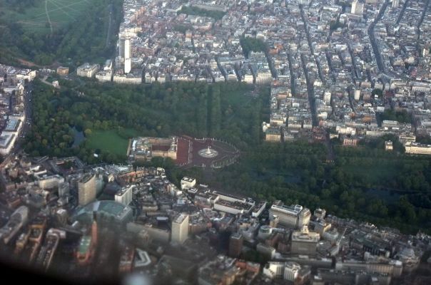 Лондон. Кольцо парков вокруг Букингемского дворца. Фото Елены Лапенко