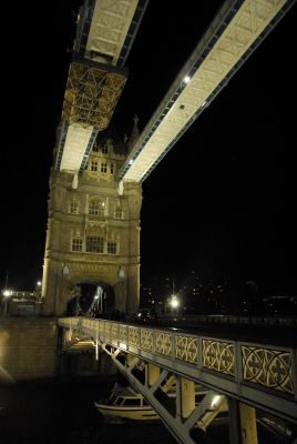 Мост в Лондоне. 2010